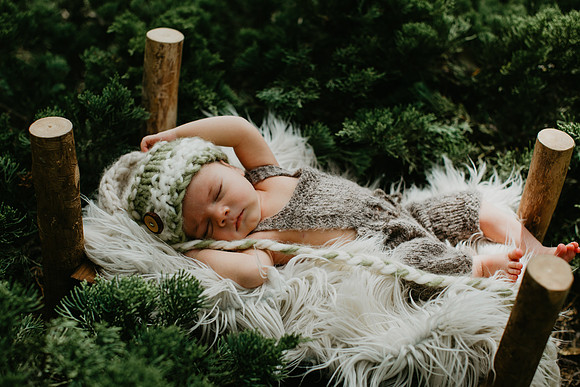 Baby Bear Newborn Portraits (24 of 95)