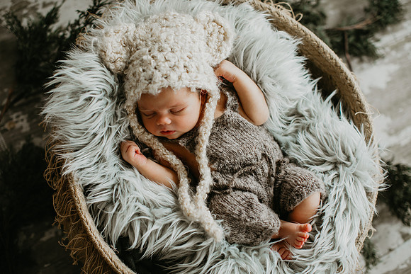 Baby Bear Newborn Portraits (19 of 95)