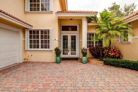 138 Victorian Lane-7