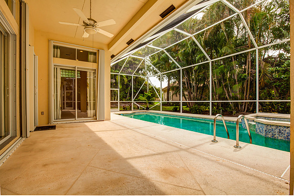 138 Victorian Lane-38