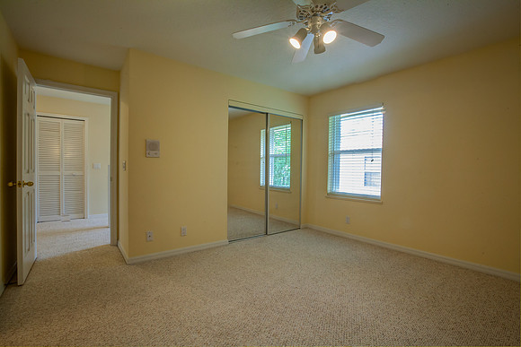 138 Victorian Lane-27