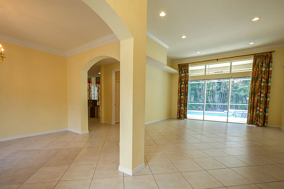 138 Victorian Lane-8