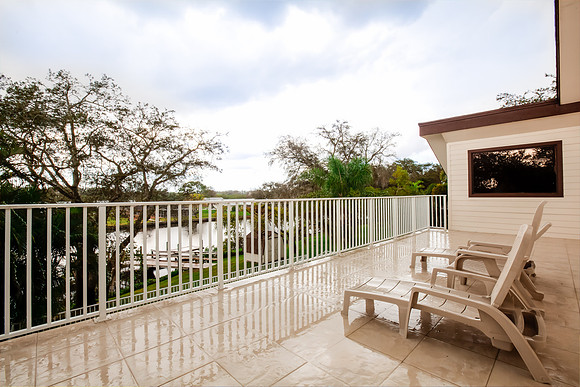 618 Hidden River Ave-26