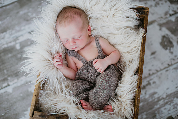 Garison's Newborn Portraits  (11 of 49)