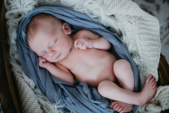 Garison's Newborn Portraits  (10 of 49)