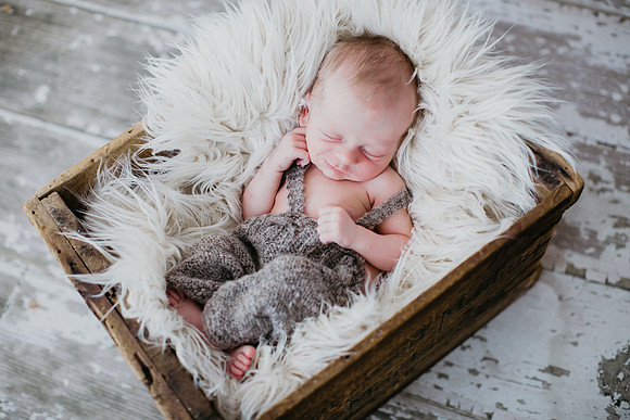 Garison's Newborn Portraits  (17 of 49)