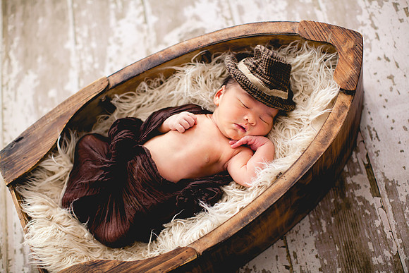 Chief newborn portraits-13