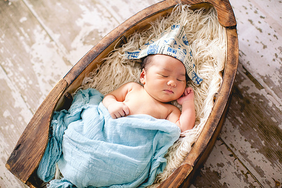 Chief newborn portraits-1