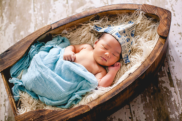 Chief newborn portraits-4