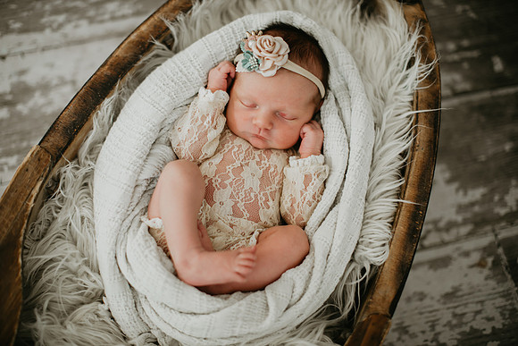 Adalyn Newborn Portraits (3 of 58)