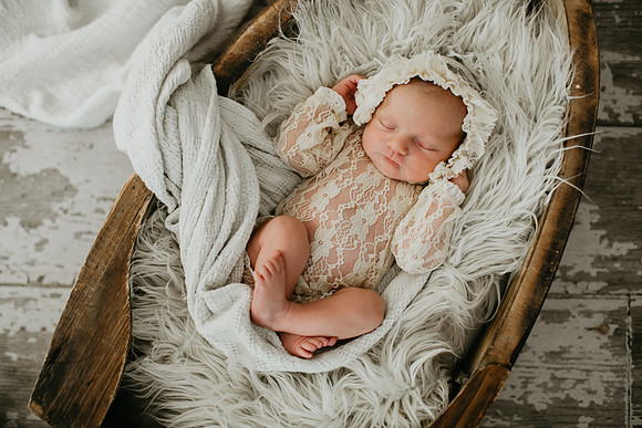 Adalyn Newborn Portraits (7 of 58)