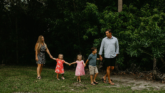 Bloomquist Family Portraits (25 of 61)