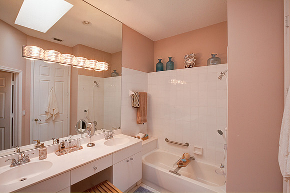 263 Canterbury-16