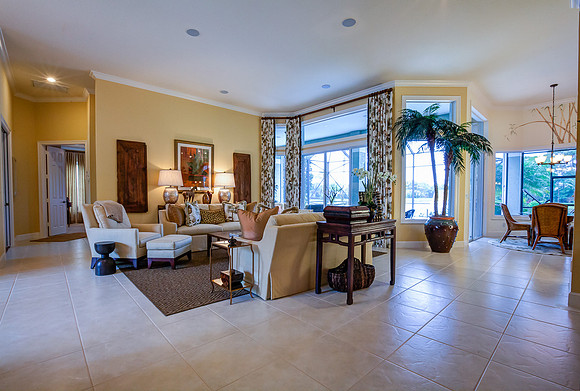 Waterford Dr-20