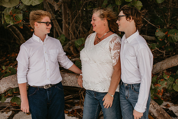 Maura Family 2019-5
