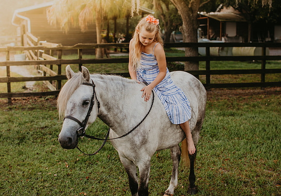 Pony Mini Sessions (24 of 54)