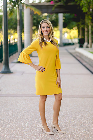 Dina Executive Portriats (8 of 8)