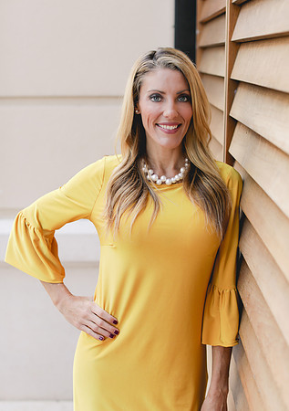 Dina Executive Portriats (1 of 8)