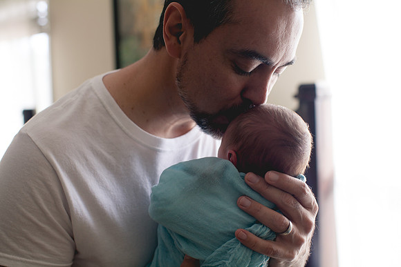 Gavin Newborn Portraits (16 of 48)