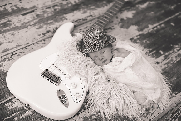 Gavin Newborn Portraits (46 of 48)