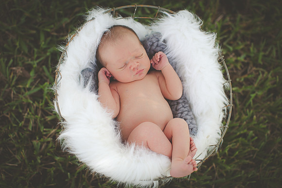 Baby Logan (23 of 59)