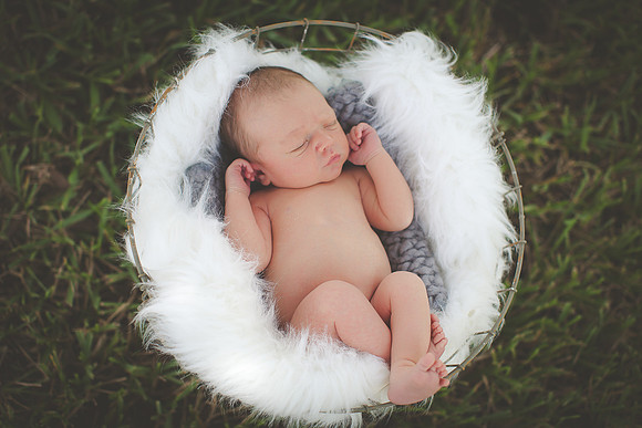 Baby Logan (22 of 59)