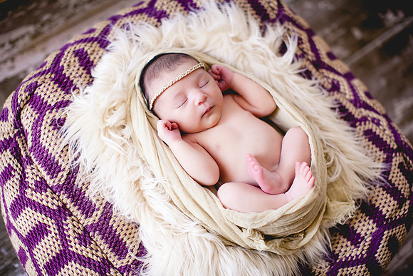 Baby Eva Newborn Portraits (11 of 29)