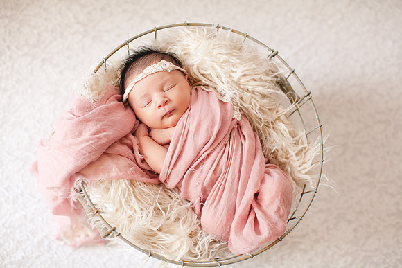 Baby Eva Newborn Portraits (8 of 29)