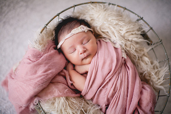 Baby Eva Newborn Portraits (10 of 29)