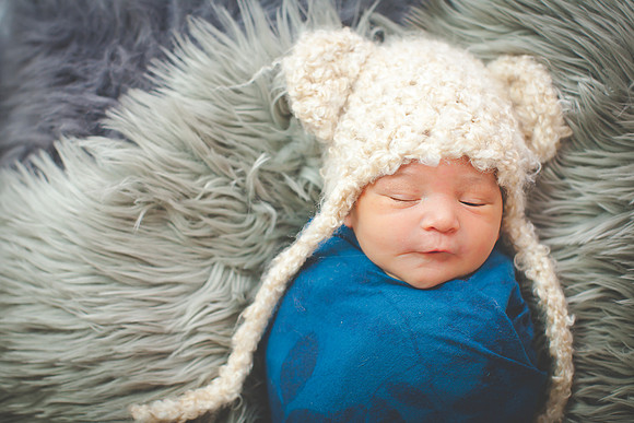 Jonah newborn (10 of 37)