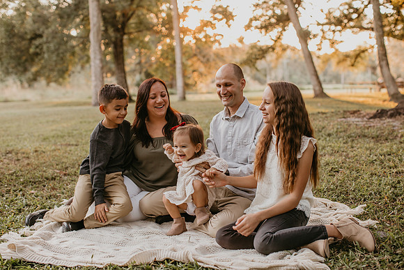 Nicol Family 2019-18