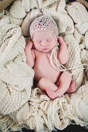 Alexa Newborn Portraits-5
