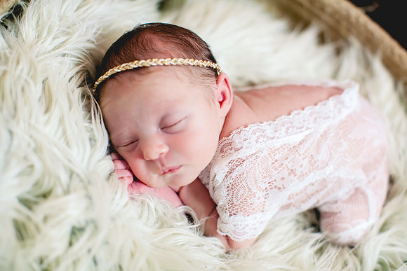 Alexa Newborn Portraits-9