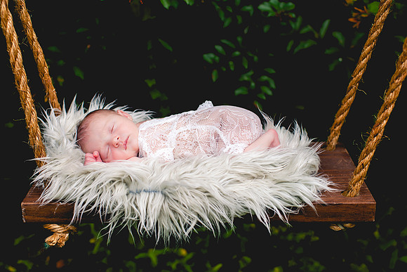 Alexa Newborn Portraits-13