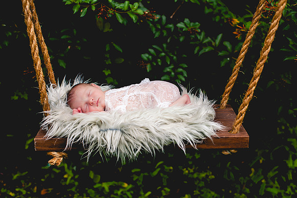 Alexa Newborn Portraits-14