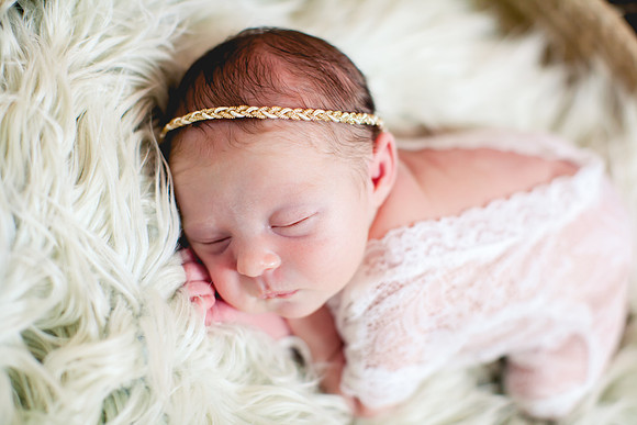 Alexa Newborn Portraits-10