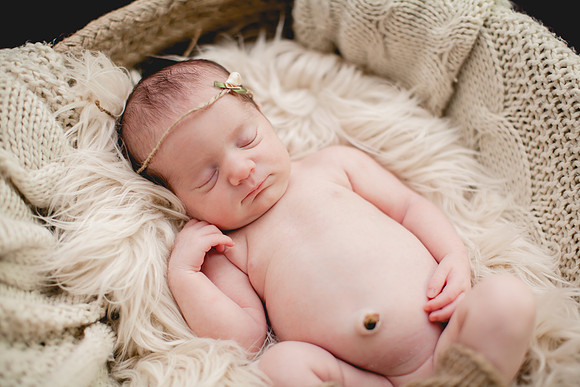 Gia Newborn Portraits (8 of 29)