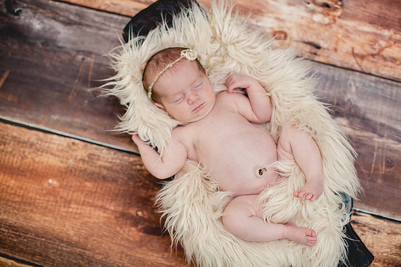 Gia Newborn Portraits (2 of 29)