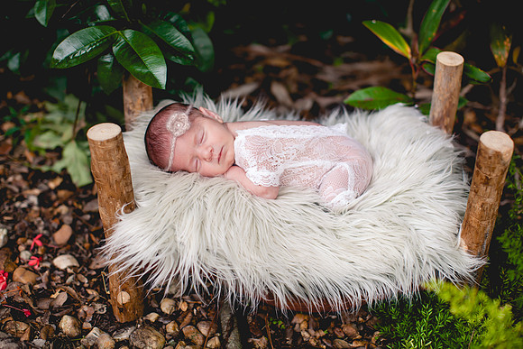 Gia Newborn Portraits (23 of 29)