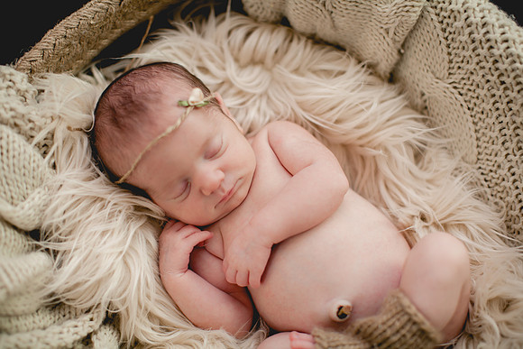 Gia Newborn Portraits (10 of 29)