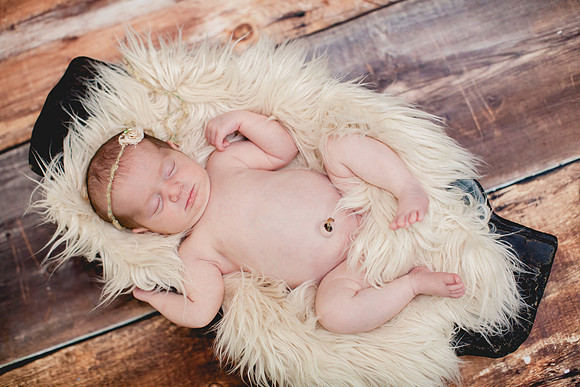 Gia Newborn Portraits (1 of 29)