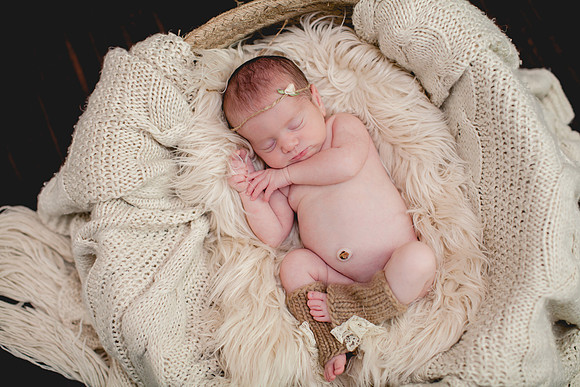 Gia Newborn Portraits (4 of 29)