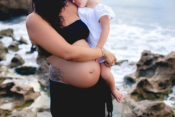 Christina Maternity Portraits-21