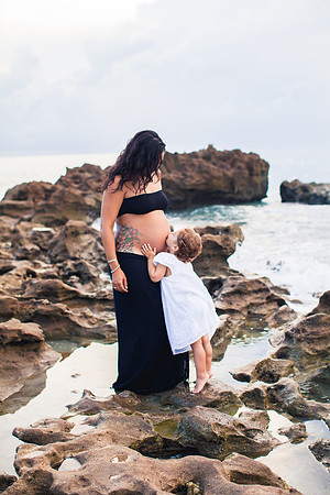 Christina Maternity Portraits-20