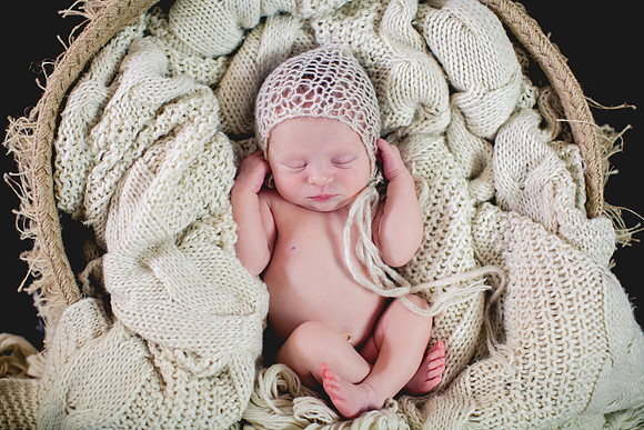 Alexa Newborn Portraits-7