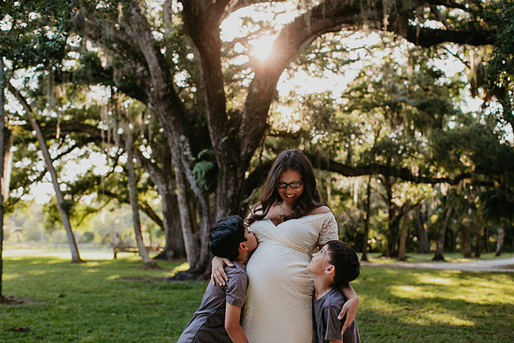 Stevie Maternity Portraits (25 of 32)