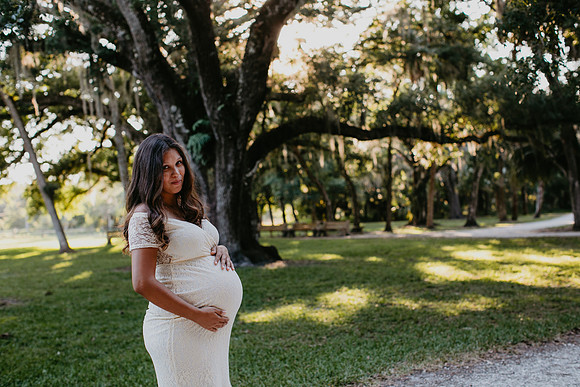 Stevie Maternity Portraits (30 of 32)