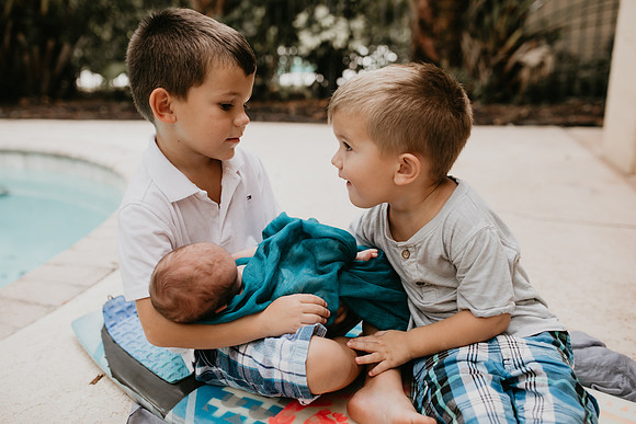 Levi Newborn Portraits-18