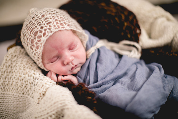 Levi Newborn Portraits-4