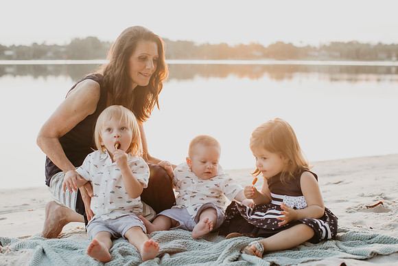 Gigi and her grandbabies (127 of 33)